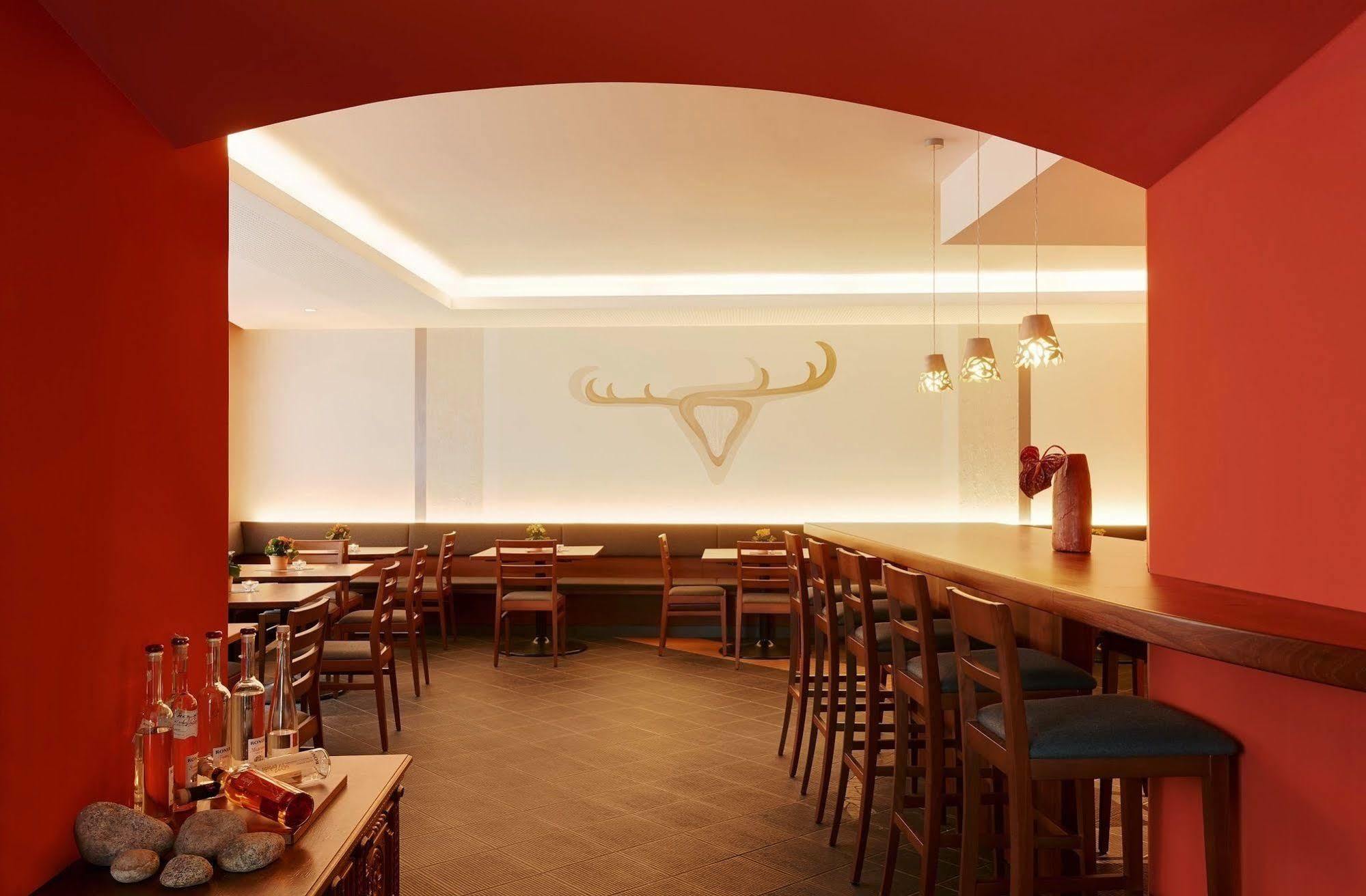 Hotel Krone - Eat, Drink, Stay Bressanone Extérieur photo