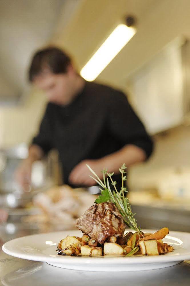 Hotel Krone - Eat, Drink, Stay Bressanone Extérieur photo