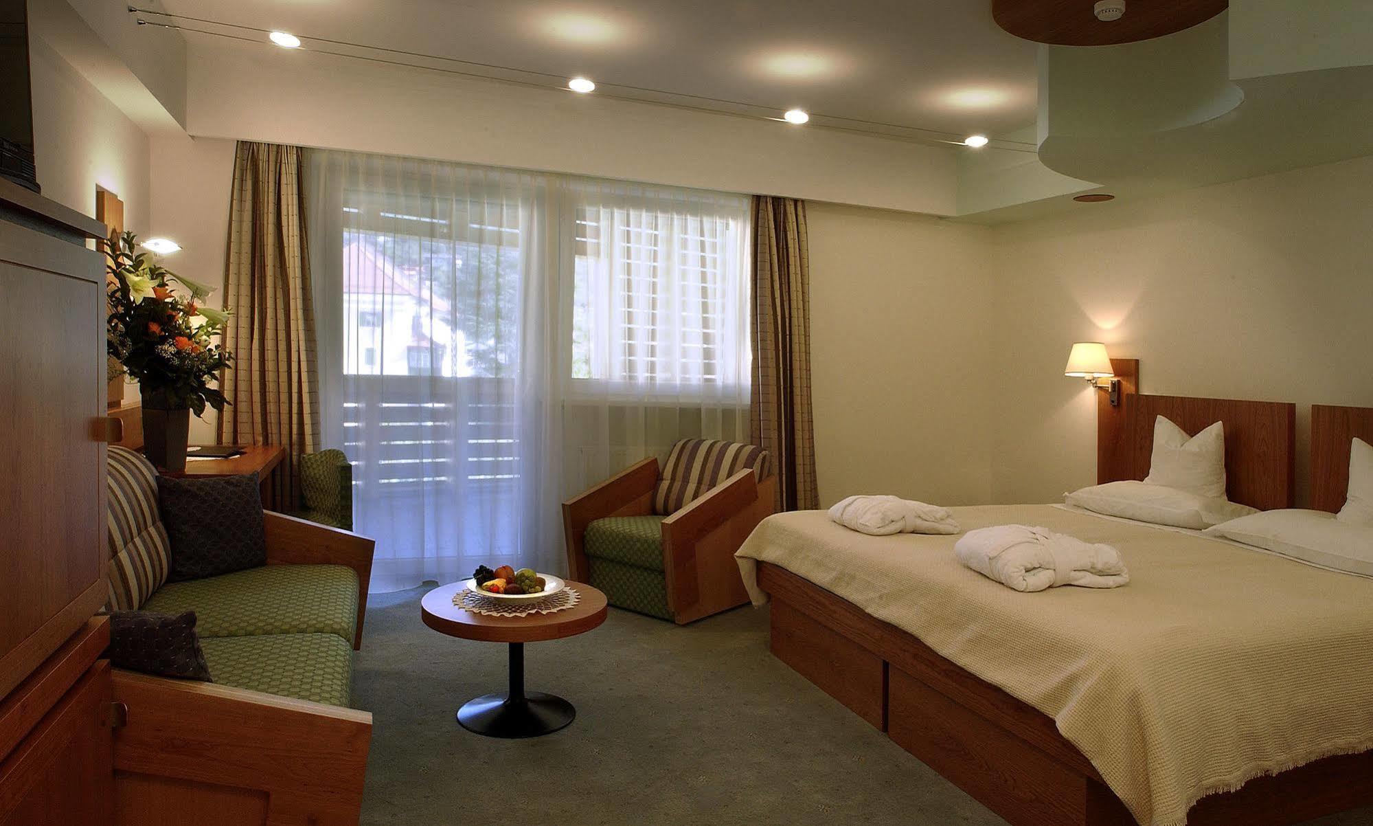Hotel Krone - Eat, Drink, Stay Bressanone Extérieur photo